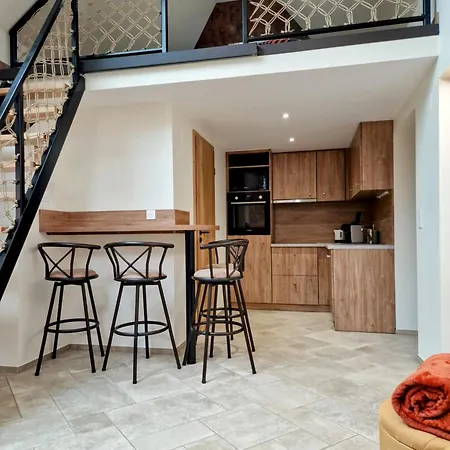 La Petite Maison